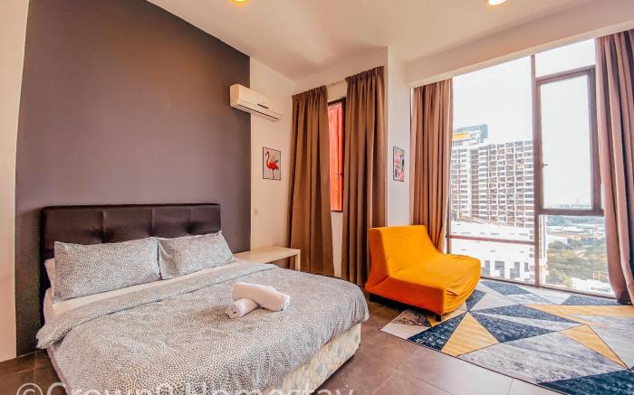 Crown3Suite (City View)Near IKEA/1Utama/TTDI