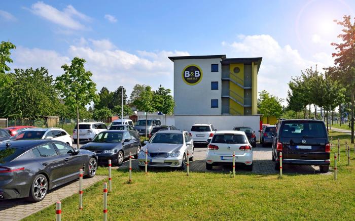 B&B HOTEL Mannheim-Neuostheim