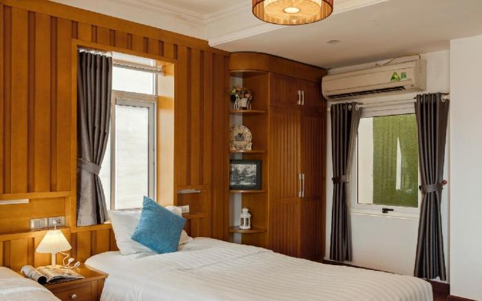 Hanoi Central Park Hotel