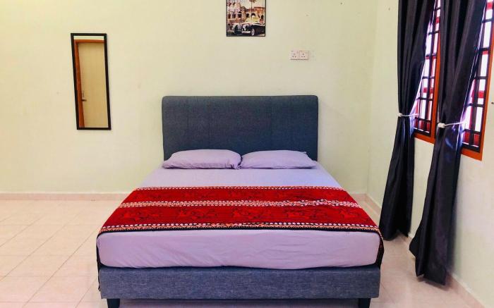 Suki Homestay 2 - Spacious Suburbs Bungalow