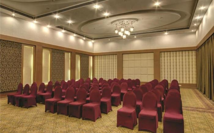 Ramada by Wyndham Udaipur Resort and Spa