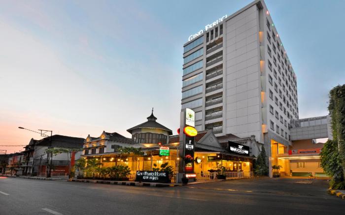 Gino Feruci Kebon Jati Bandung