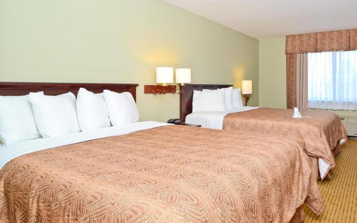 Best Western PLUS Concord Inn