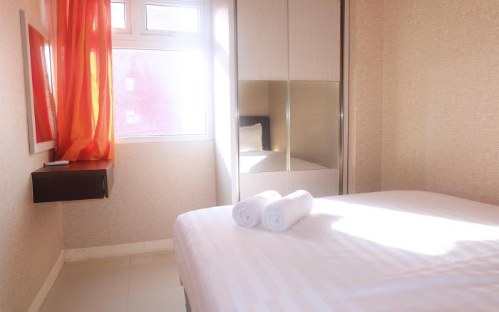 Apartment 2BR at Green Pramuka City By Travelio