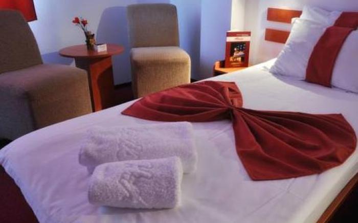 Alexis Hotel