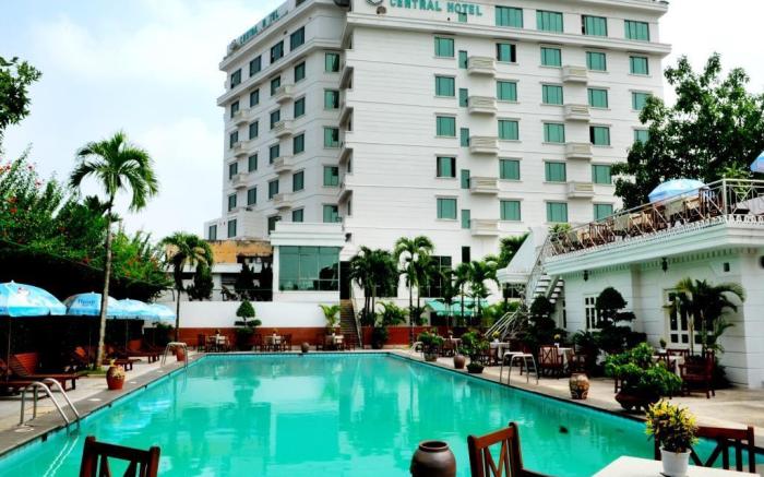 Central Hotel