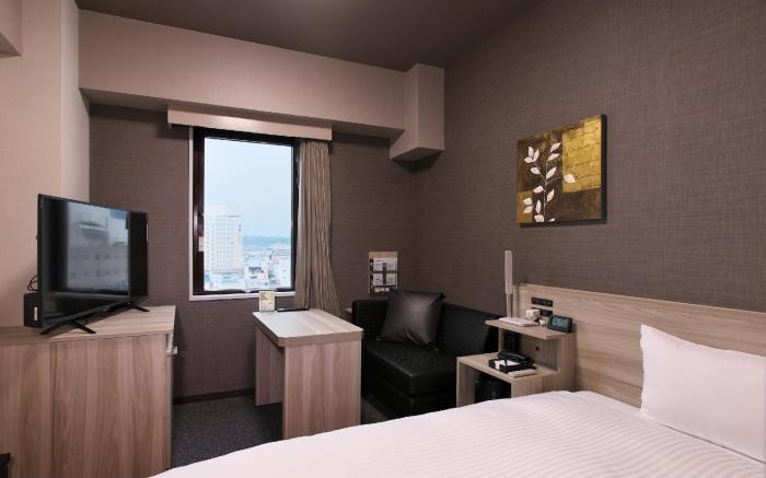 Hotel Route Inn Toyama Ekimae