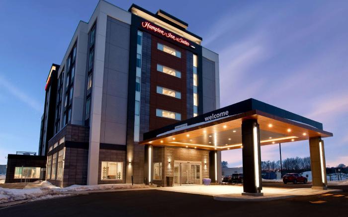 Hampton Inn & Suites Ottawa West, Ontario, Canada