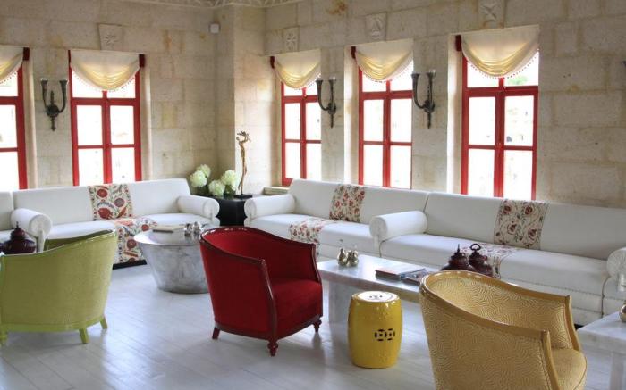 Hezen Cave Hotel