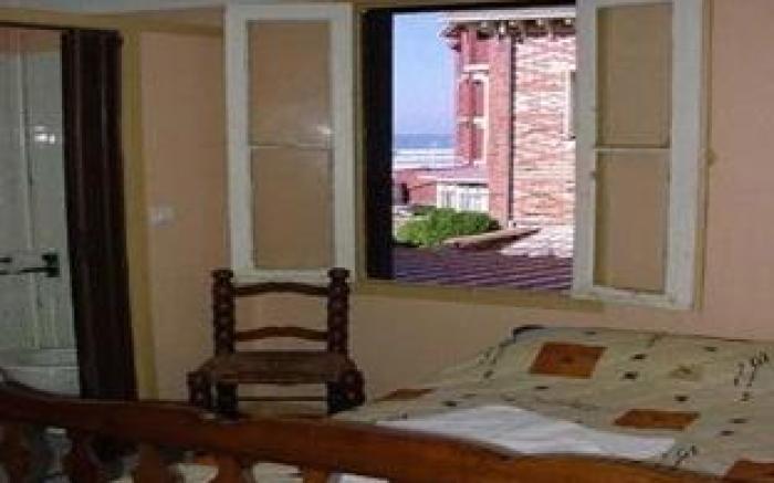 Hotel Cote d'Argent