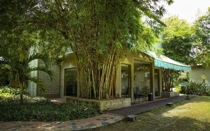 Breathing Earth Resort