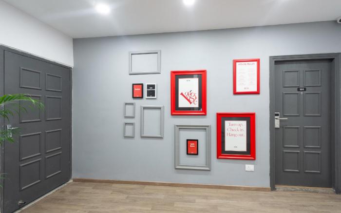 Townhouse hotel Mannat international