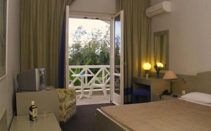 Mantenia Hotel