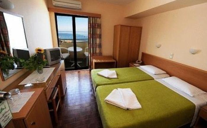 Nafsika Hotel