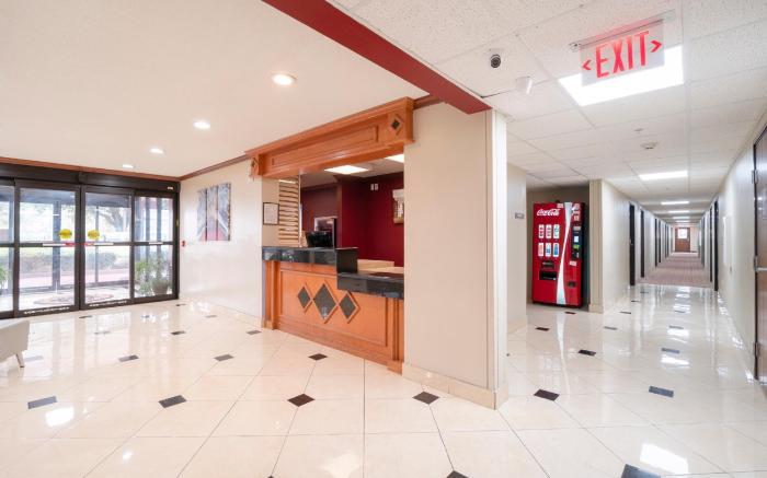 OYO Townhouse Houston Airport North