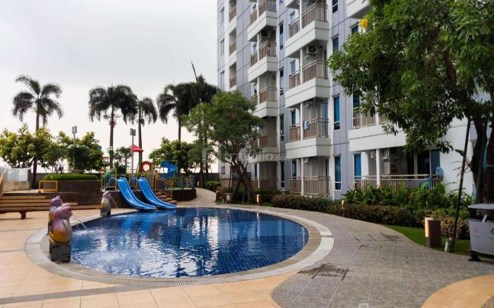 Luxurious Studio at Supermall Mansion By Travelio