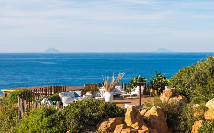 Mangia's Pollina Resort