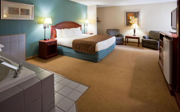 AmericInn by Wyndham Chippewa Falls