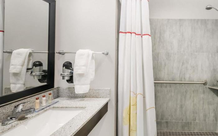 Hawthorn Extended Stay by Wyndham Midland