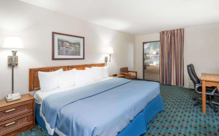 Days Inn by Wyndham Kirksville