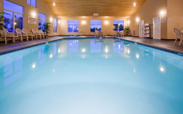 GrandStay Hotel & Suites- Parkers Prairie