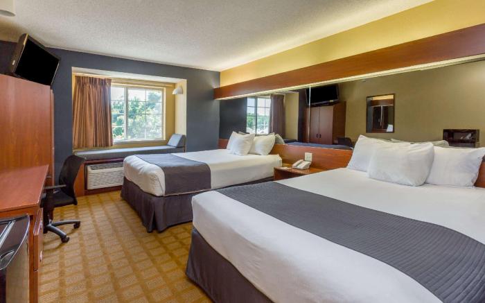 Microtel Inn & Suites by Wyndham Hillsborough