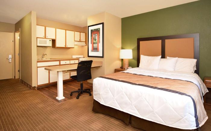 Extended Stay America Suites - Tulsa - Midtown
