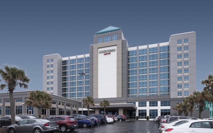 Courtyard Carolina Beach Oceanfront