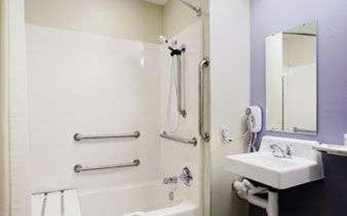 Microtel Inn & Suites by Wyndham New Braunfels