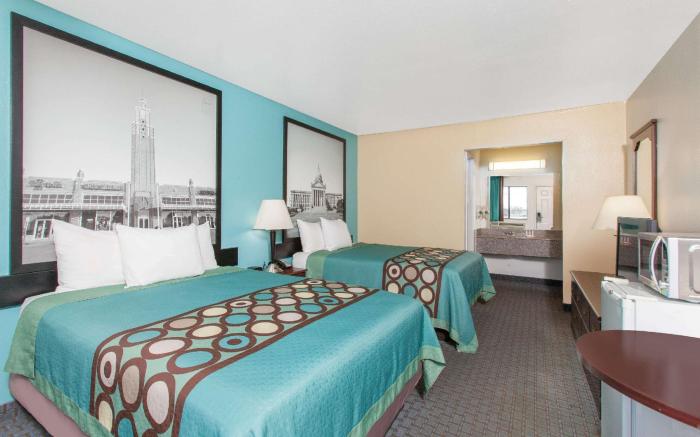 Super 8 By Wyndham Sallisaw