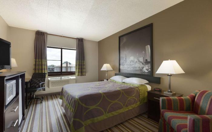 Super 8 By Wyndham Bridgeview/Chicago Area