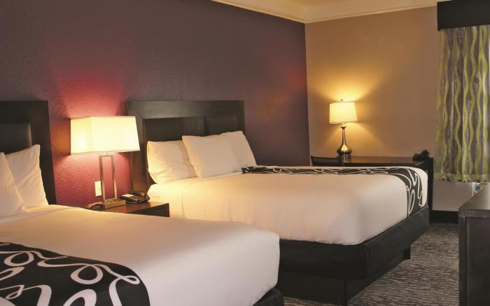 La Quinta Inn & Suites by Wyndham Pearland