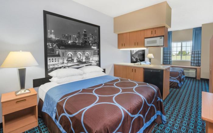 Sonesta Essential Hotels Blue Springs