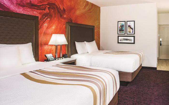 La Quinta Inn & Suites by Wyndham Chambersburg