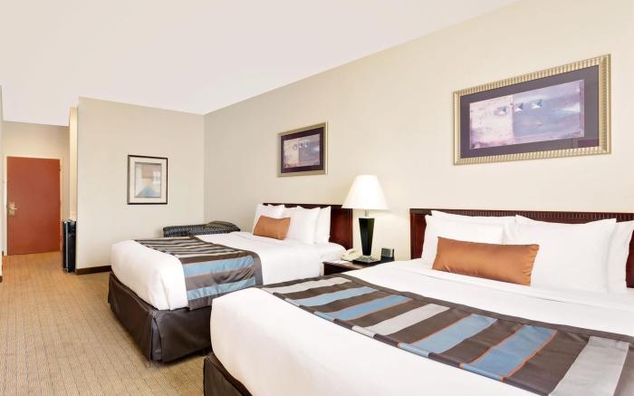 Wingate by Wyndham Destin