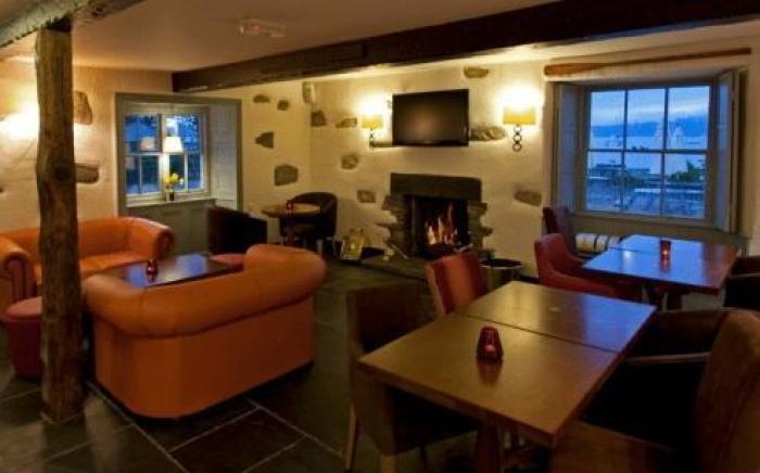 Wateredge Inn
