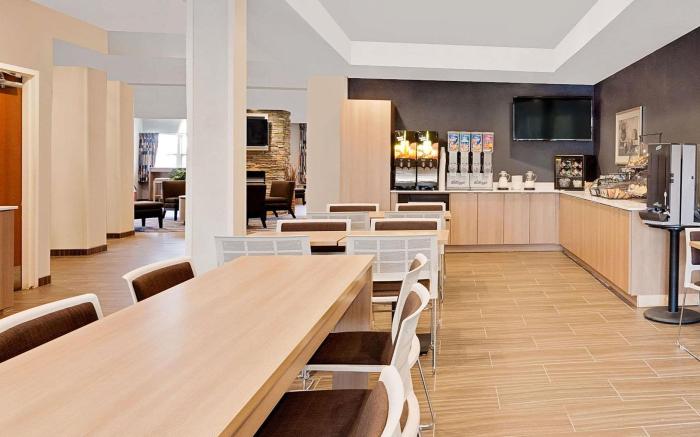 Microtel Inn & Suites by Wyndham Middletown