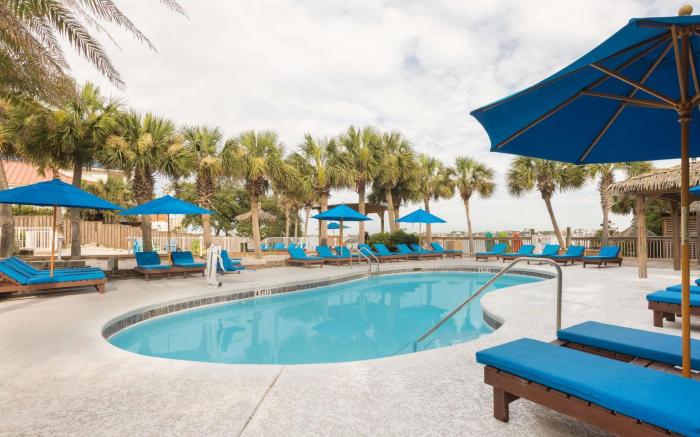 Surf & Sand Hotel