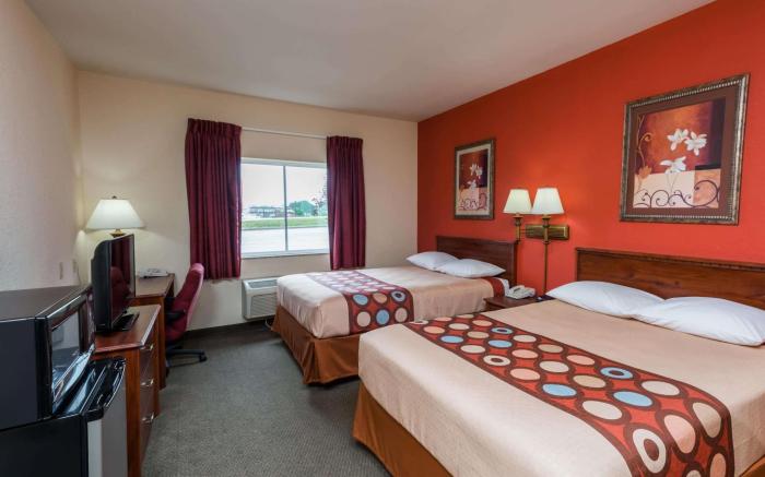 Super 8 By Wyndham St Robert Ft Leonard Wood Area