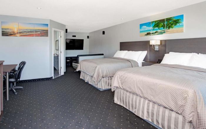 Howard Johnson by Wyndham Gananoque