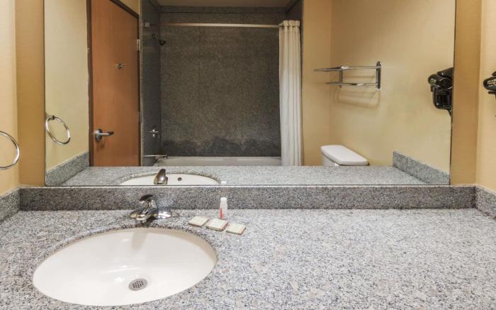 Econo Lodge Beaumont I-10 South