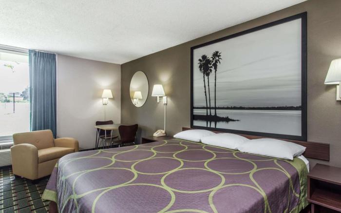 Super 8 By Wyndham Ocala