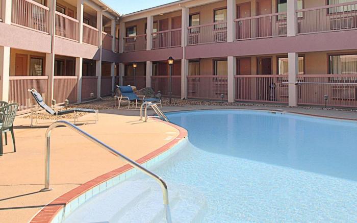 Motel 6 Little Rock, AR - Airport