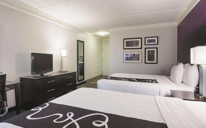 La Quinta Inn & Suites by Wyndham Boston-Andover