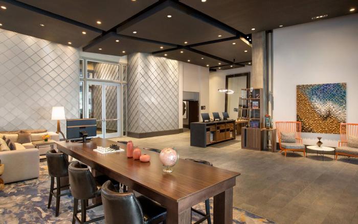 Twelve Downtown, Autograph Collection