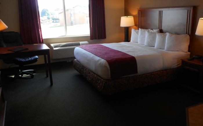 AmericInn by Wyndham McAlester