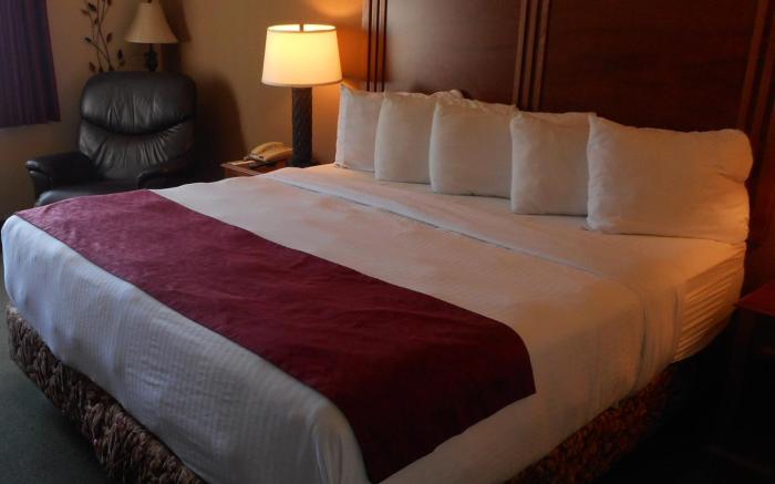 AmericInn by Wyndham McAlester