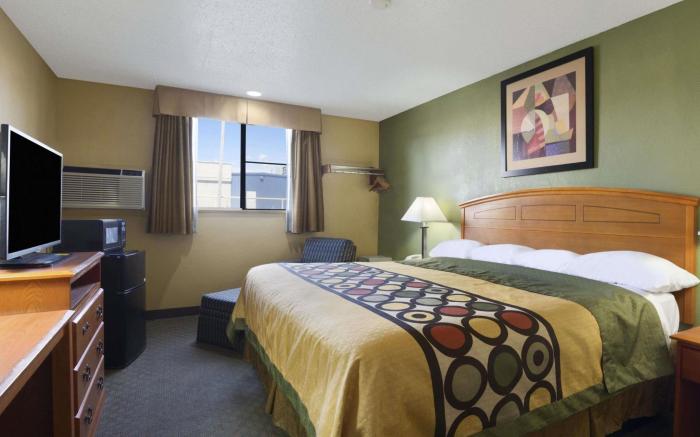 Super 8 by Wyndham Amarillo East
