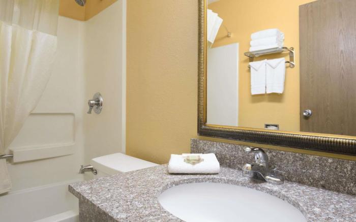 Super 8 by Wyndham Amarillo East