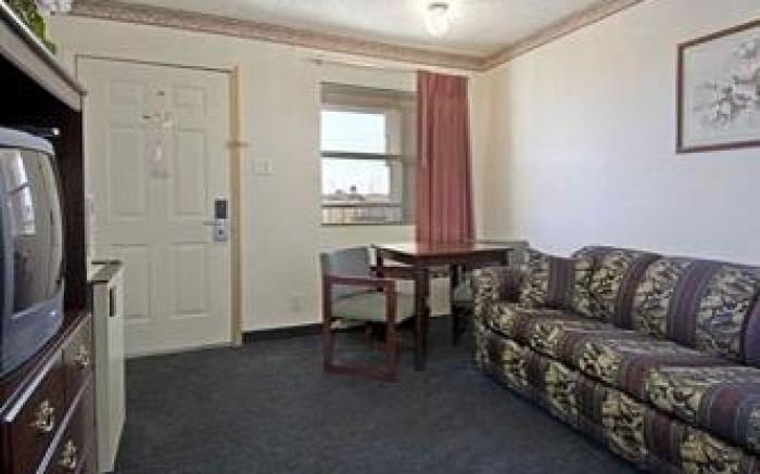Super 8 by Wyndham Wichita Falls